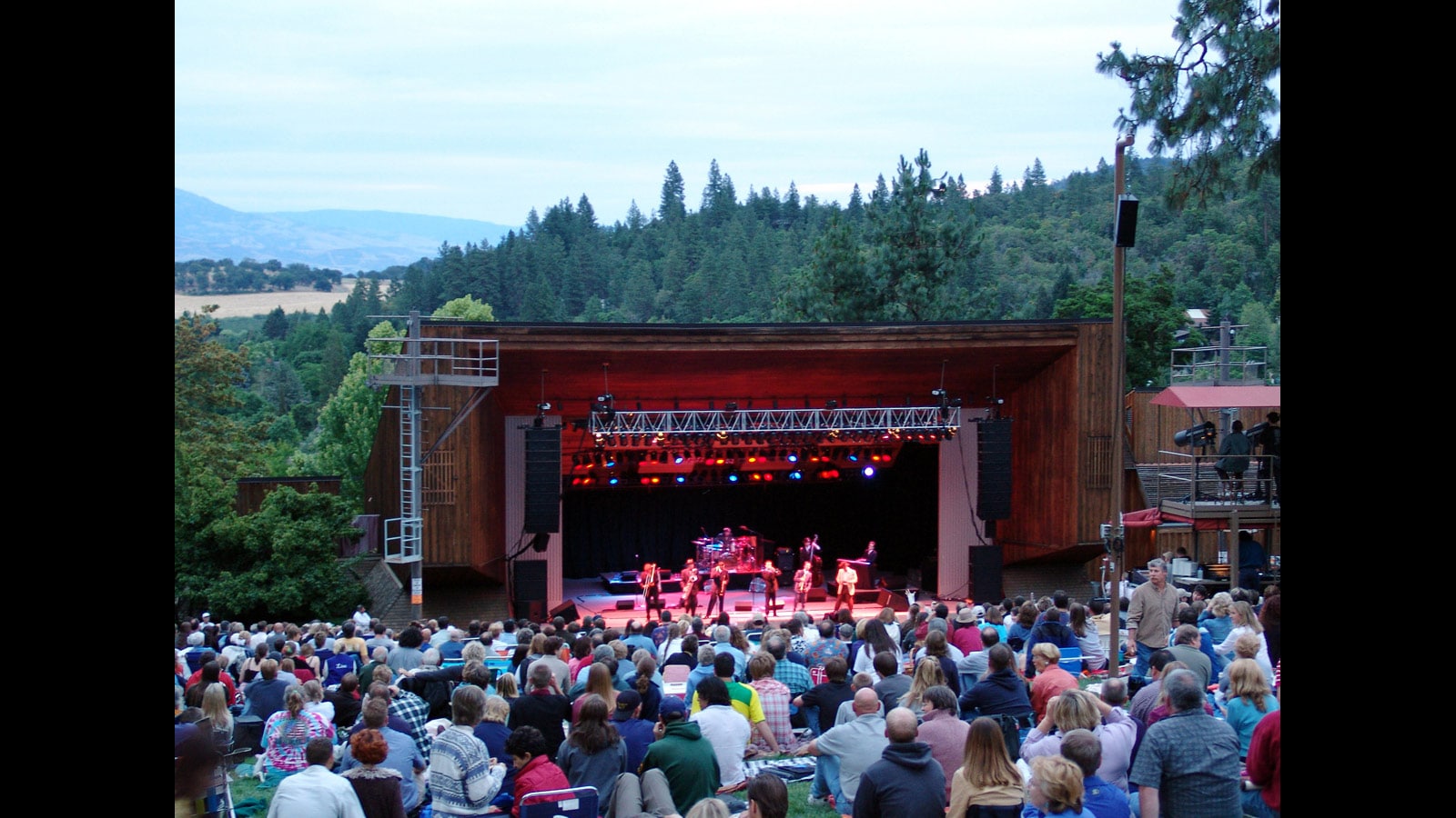 Dukes of September at Britt Festival  Photo by Ray Broomall