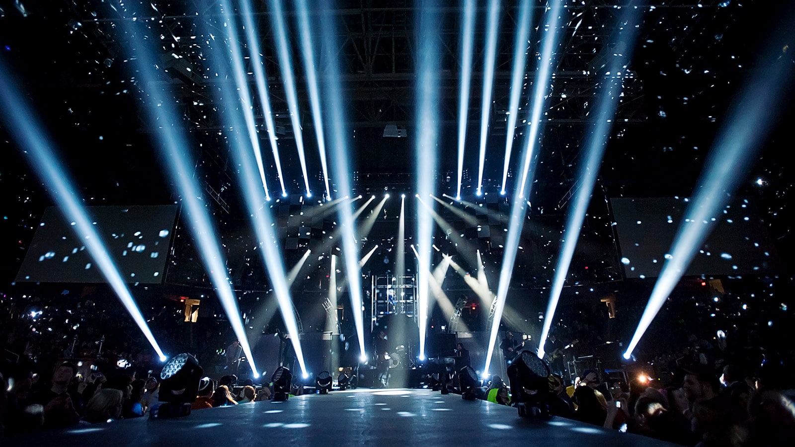 Winter Jam Tours 58 U.S. Cities with Meyer Sound LEO