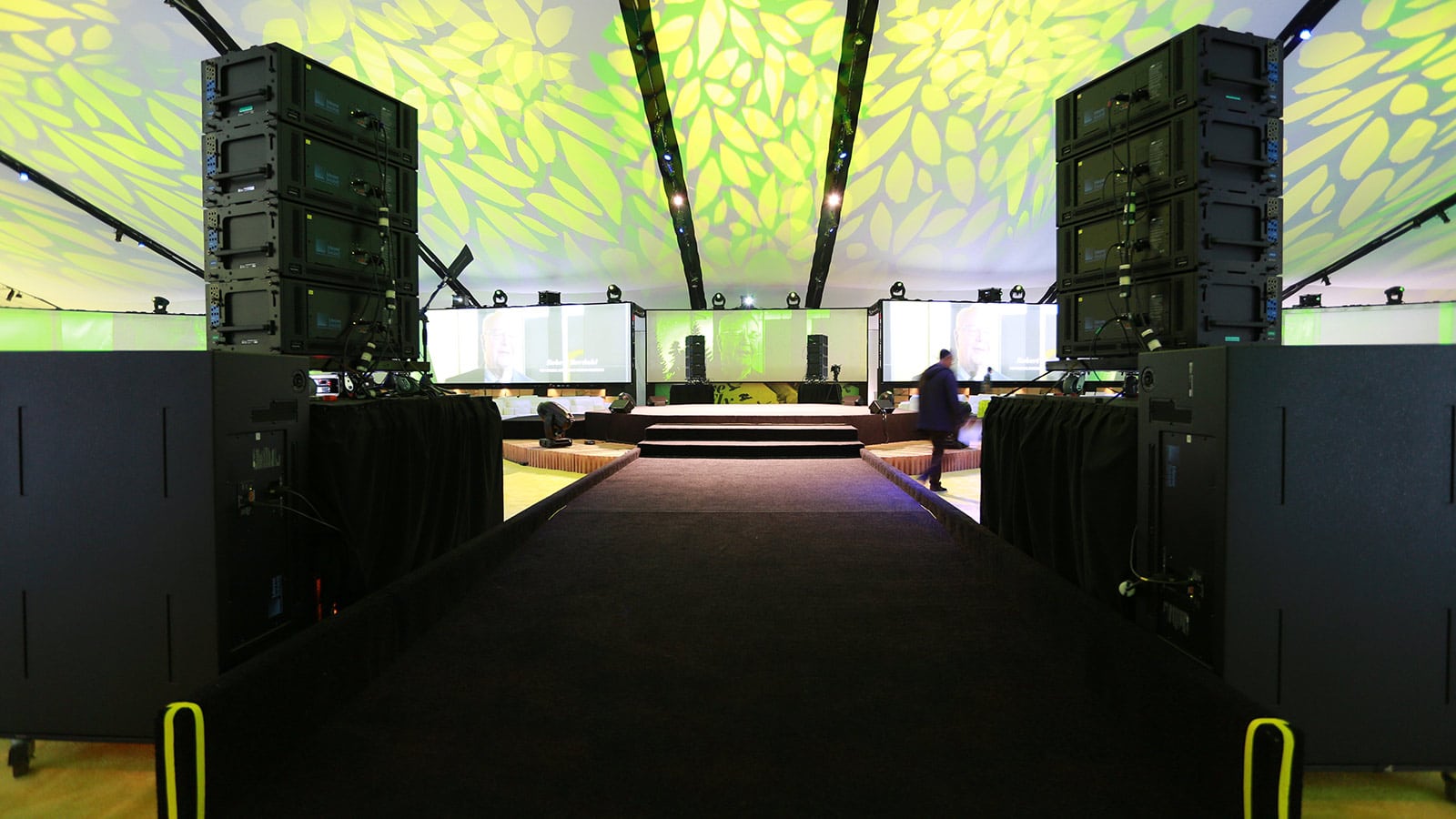 Tackling Audio in a Big Tent: Meyer Sound LYON Immerses VIPs at University of Oregon Fundraiser