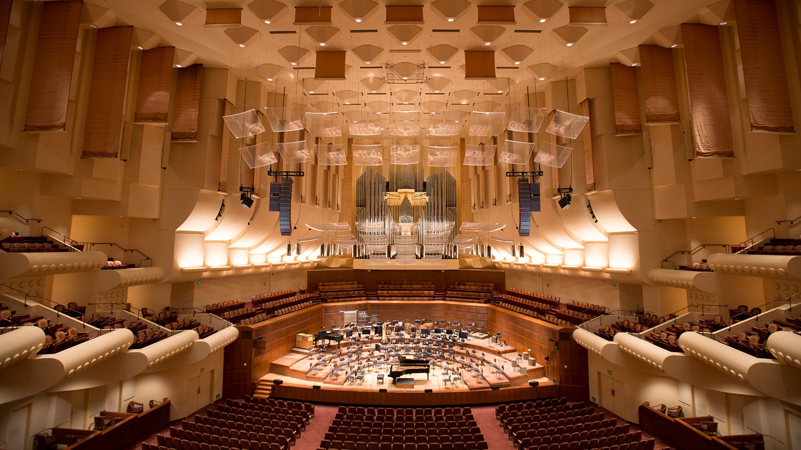 San Francisco's Davies Symphony Hall Chooses Meyer Sound LEOPARD Line Array