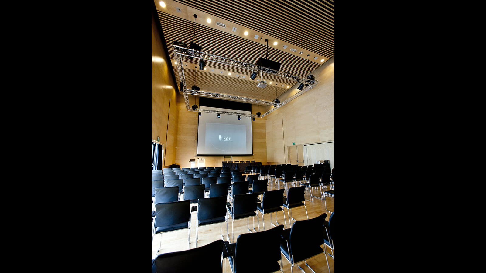 From Conferences to Concerts, Meyer Sound M1D Covers the Gamut at Iceland's Hof Menningarhús