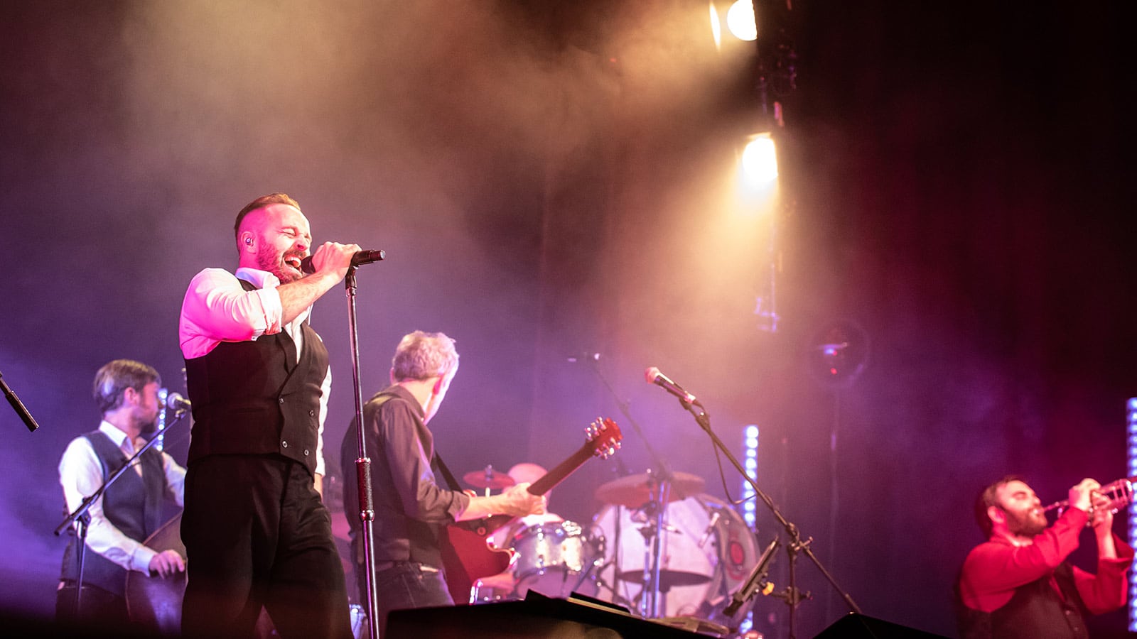 Meyer Sound LEOPARD Holds True to the Versatile Voice of Alfie Boe