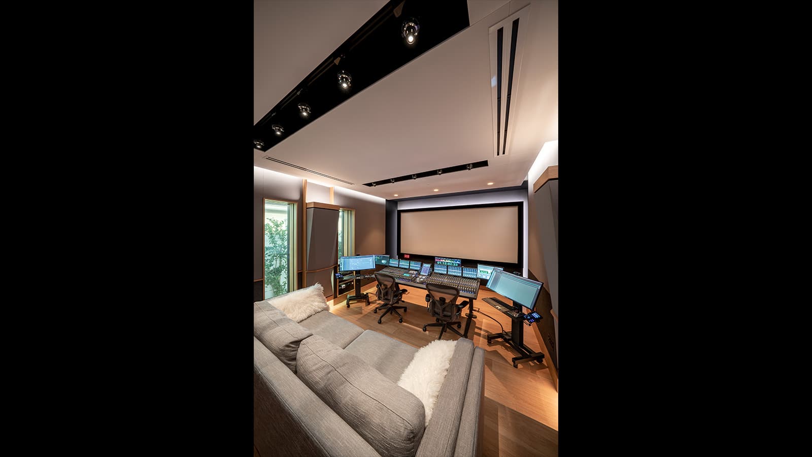 Paragon Studios
