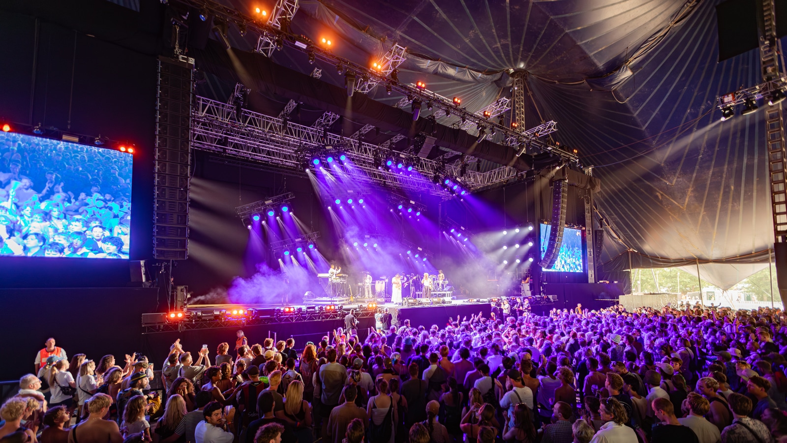 Meyer Sound PANTHER and 2100-LFC Power Orange Stage at Roskilde Festival 2025
