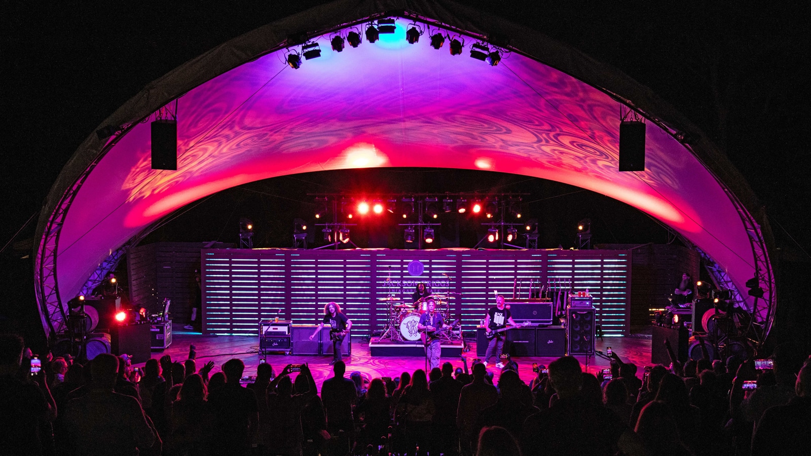 Big Wreck at Jackson-Triggs Amphitheatre